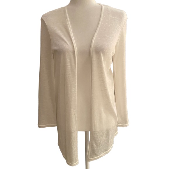 H&M Sweaters - 🖤4/$24 🎉HPX2🎉 H&M White Loose Knit Cardigan M